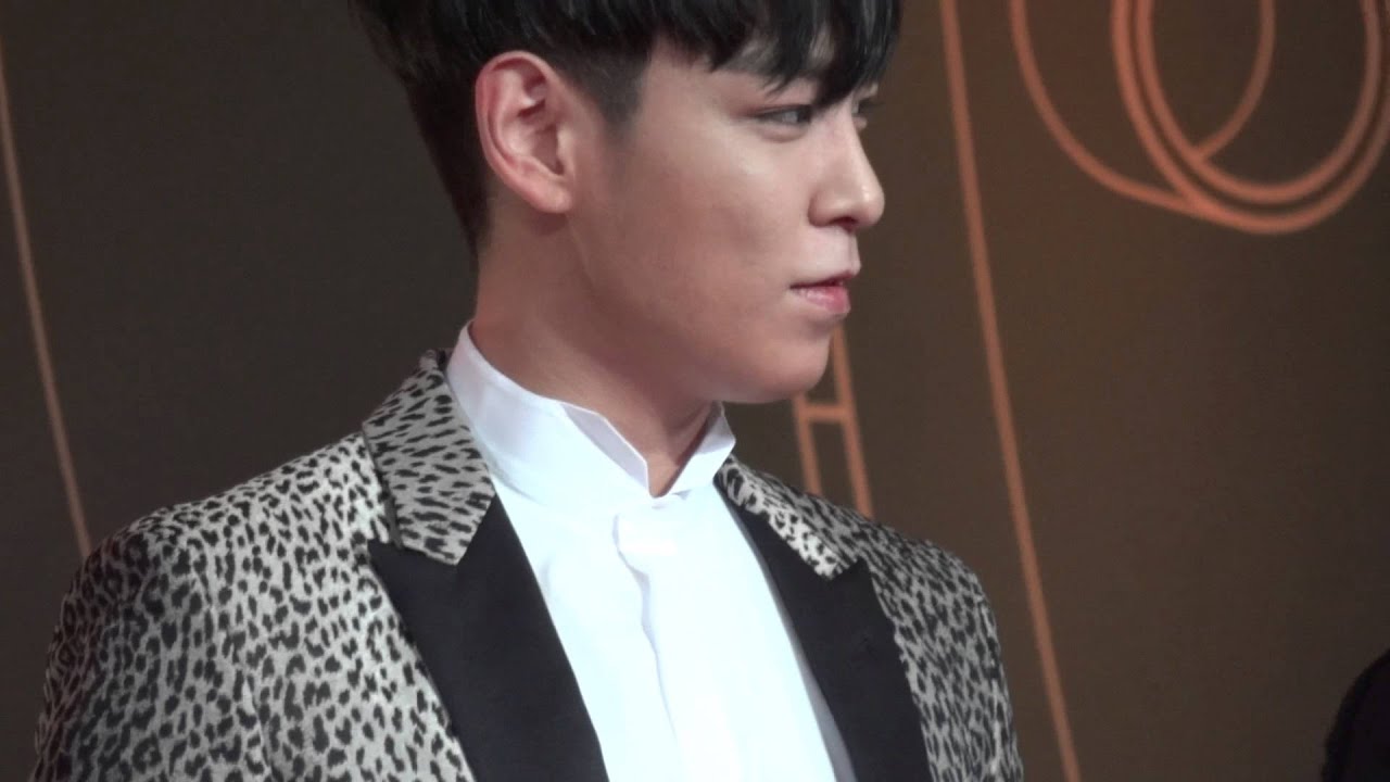 131122 Big Bang Talk (TOP) @MAMA 2013 Red Carpet