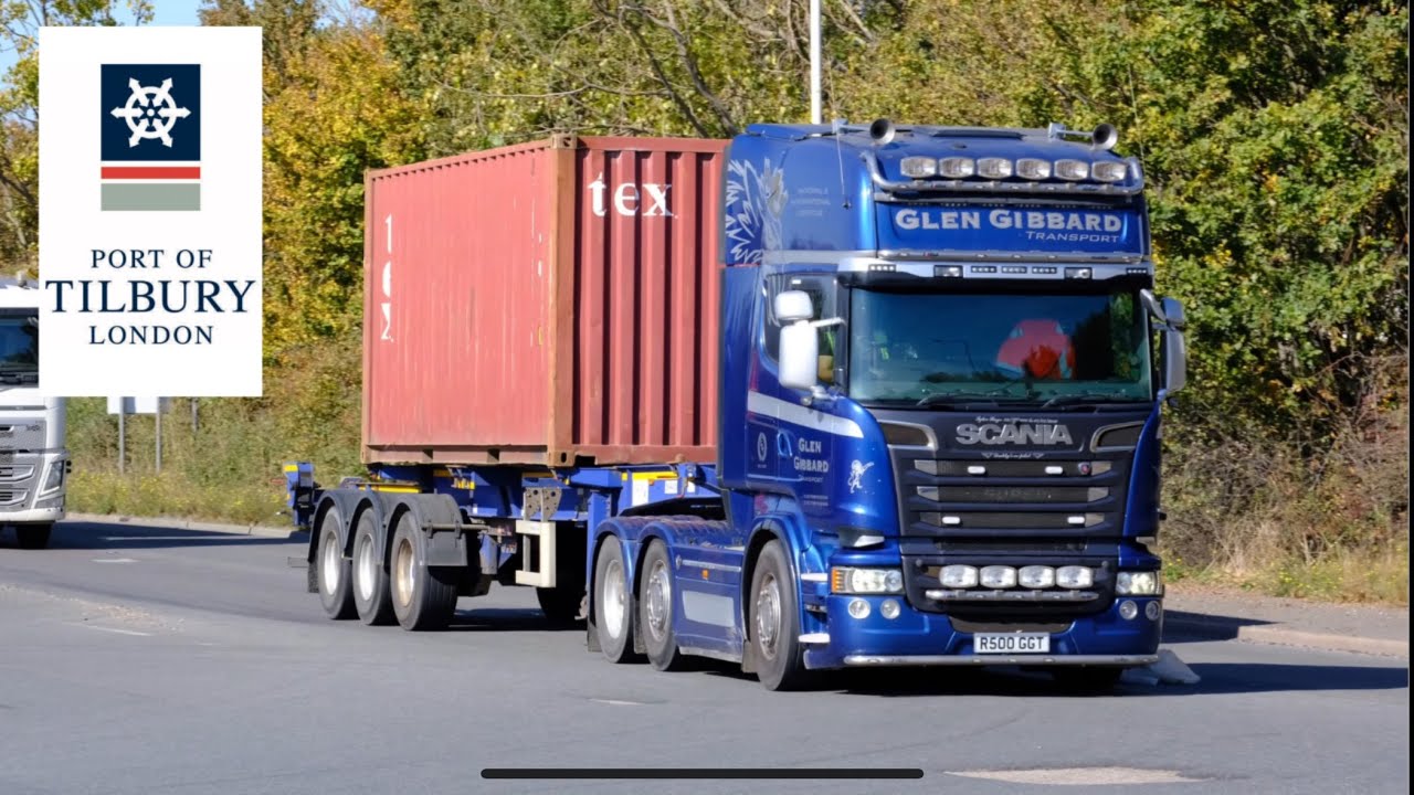 Truck spotting at Tilbury Docks (4K)