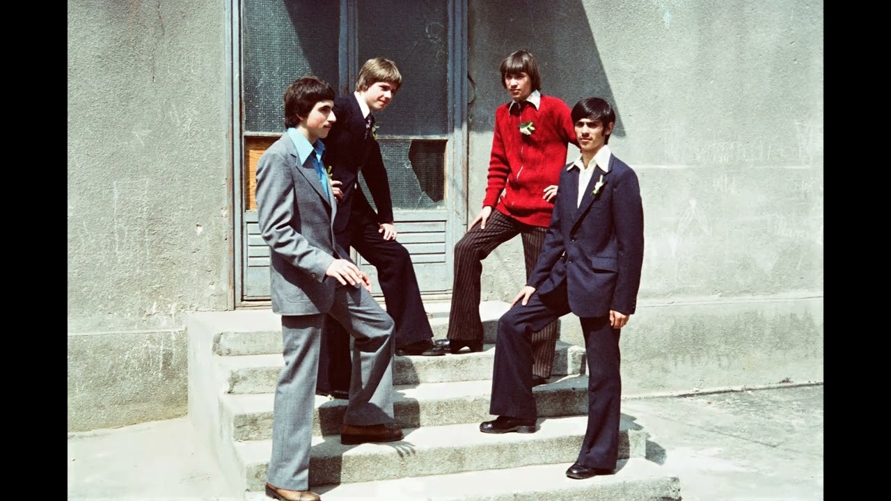1977 - ZAKOŃCZENIE ÓSMYCH KLAS  - SZKOŁA PODSTAWOWA NR 2 W OPATOWIE
