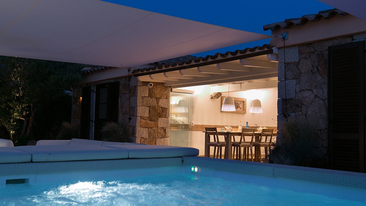 Villa direct beach access for SALE - Sardinia