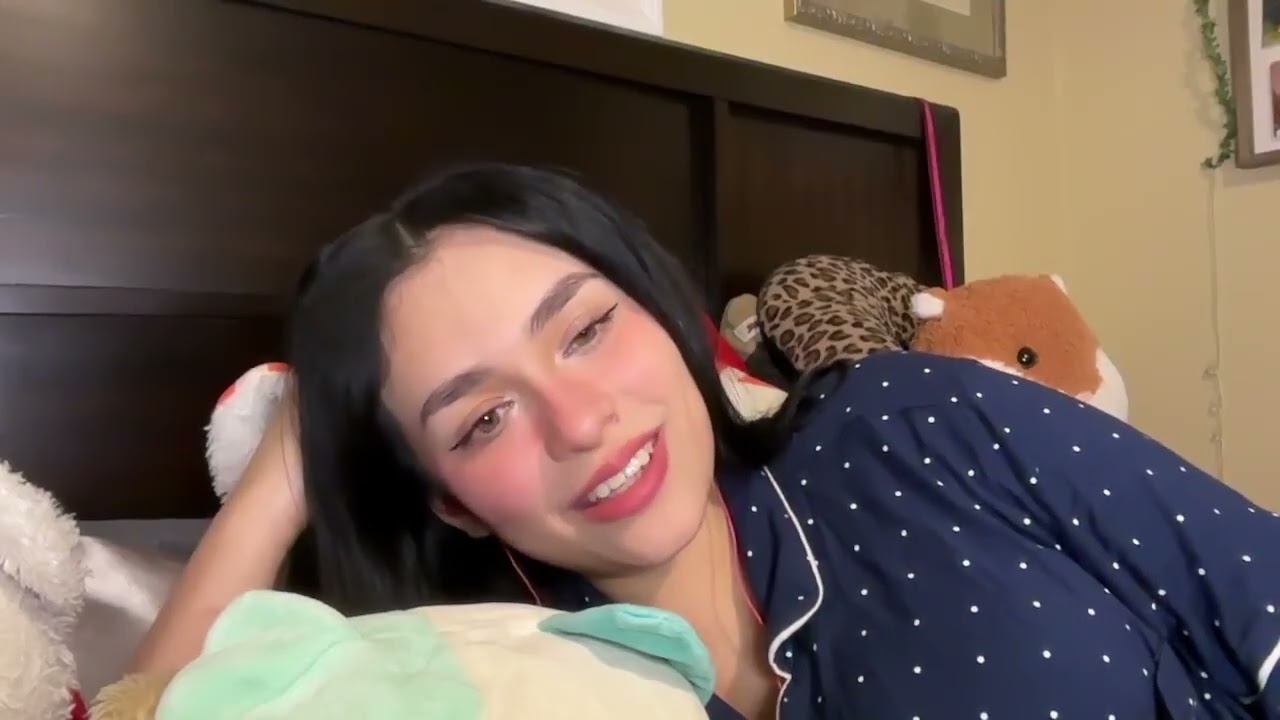 ASMR GIRLFRIEND GF girlfriend comforts you to sleep (cozy cocoa asmr) (REPOST) (LOST MEDIA?)