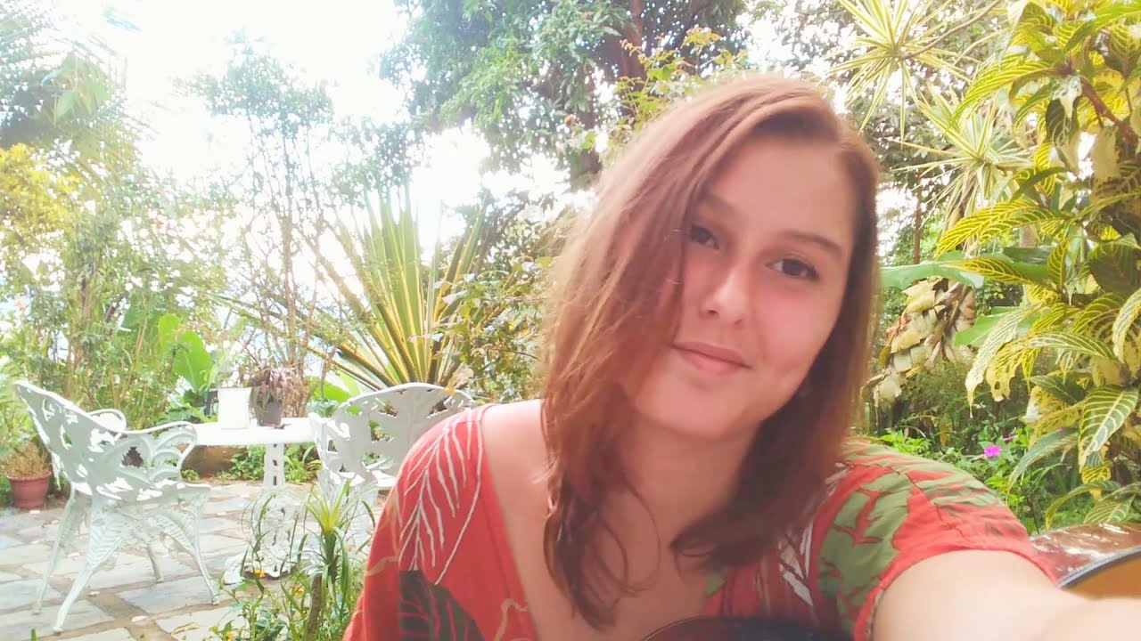 Flora Eça - Vulnerável