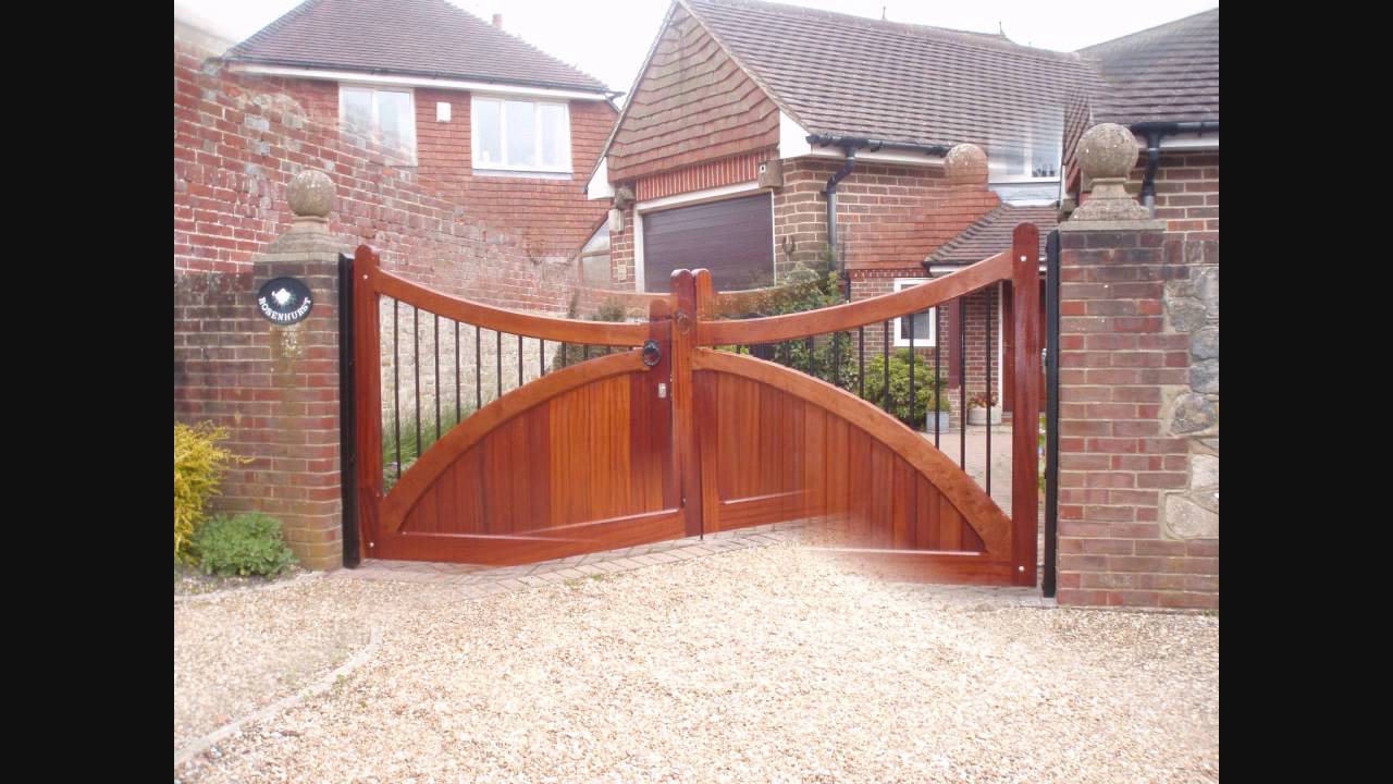 Wooden Gates in Sapele hardwood