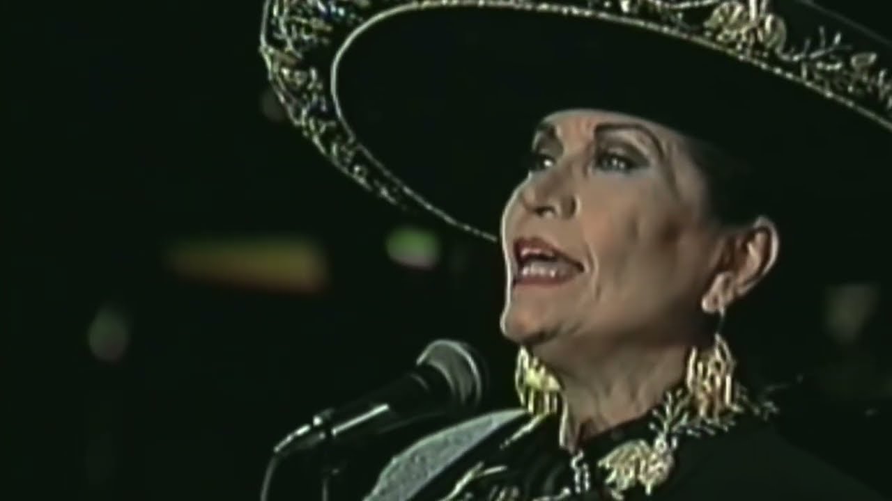 Lola Beltr&aacute;n - Concierto Desde Bellas Artes, M&eacute;xico (En Vivo)