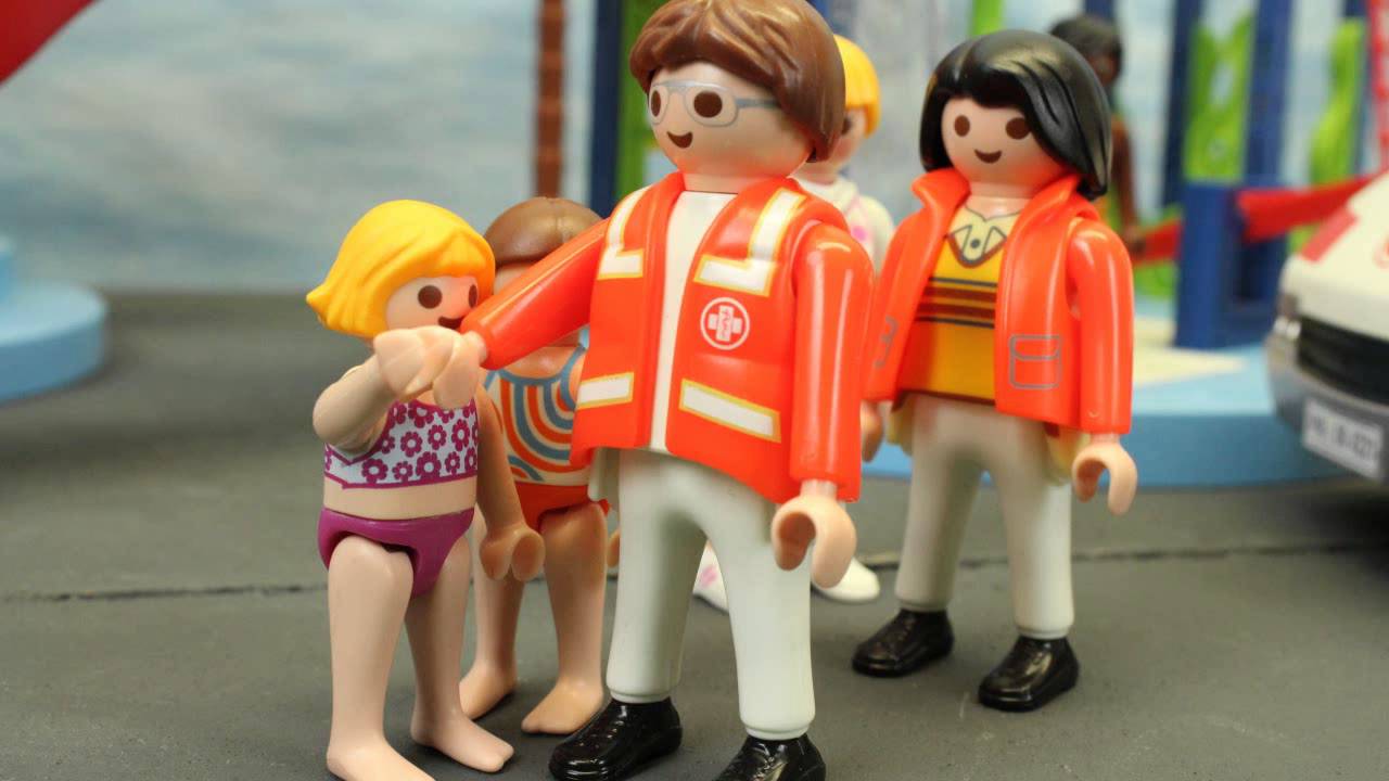 Unfall im Aquapark Playmobil Film seratus1 deutsch Schwimmbad stop motion