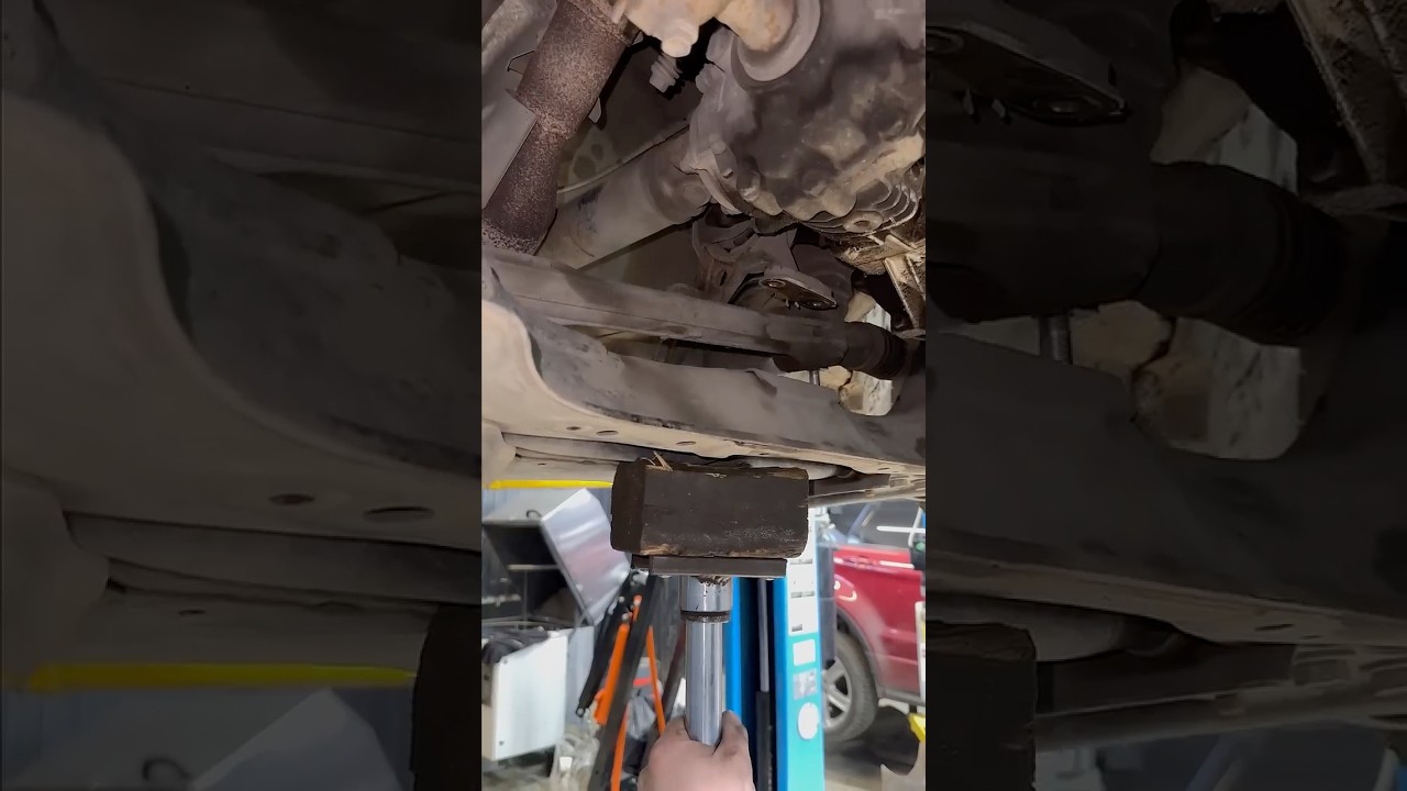Сломатая надежность!) #vasyarnd #automobile #васярнд #юмор #ремонт #топ #mechanic #прикол