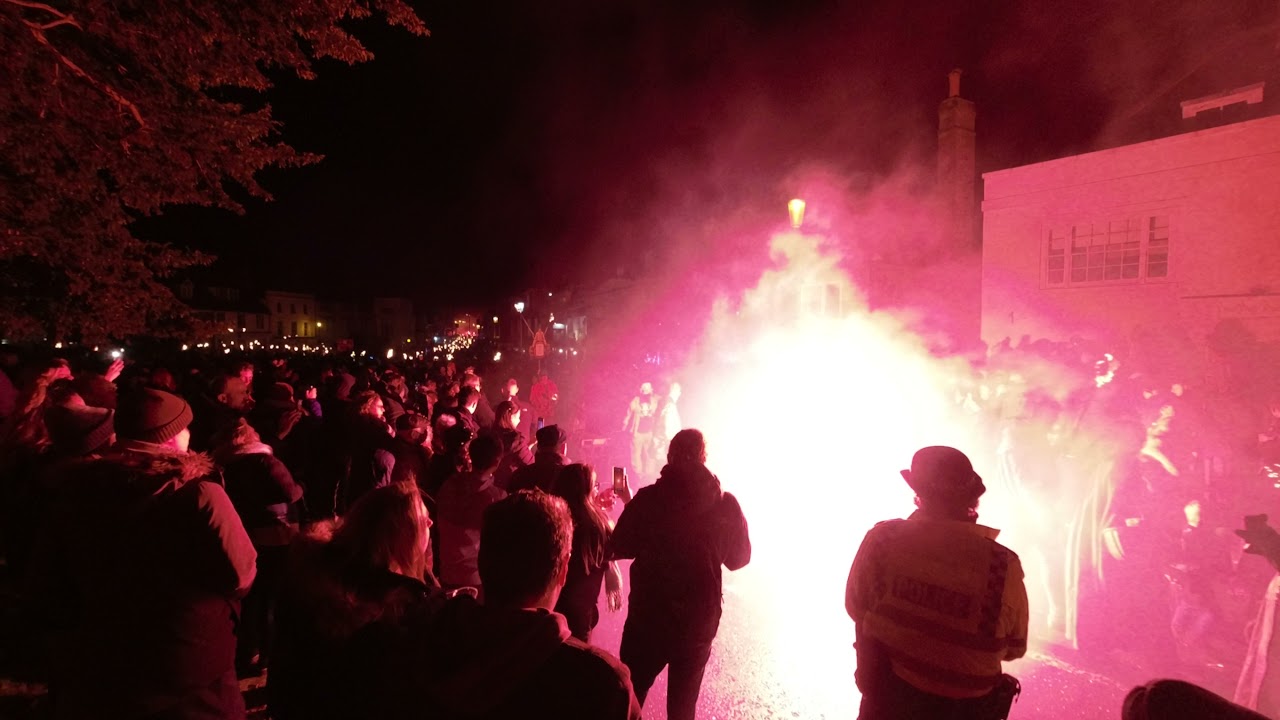 Battle bonfire 2021 procession