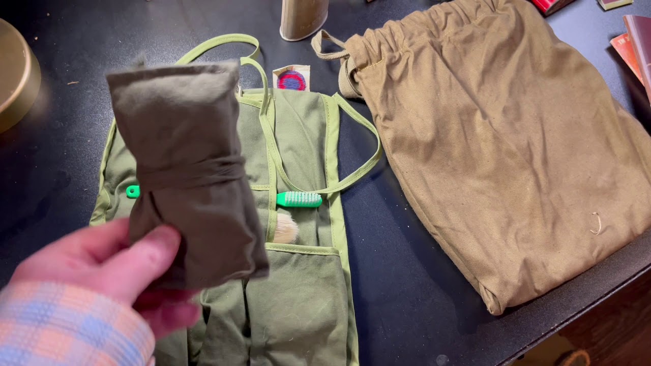 WWII US PERSONAL ITEMS