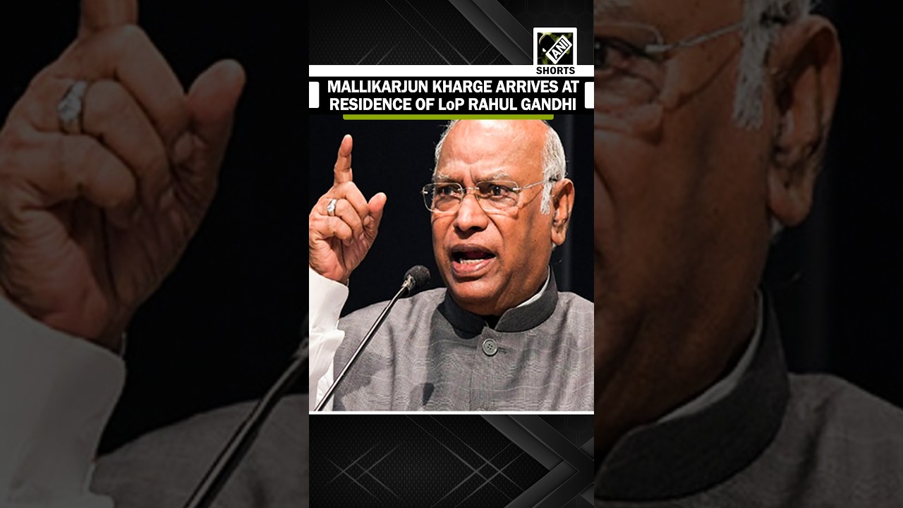 Congress President Mallikarjun Kharge arrives at residence of LoP Rahul Gandhi