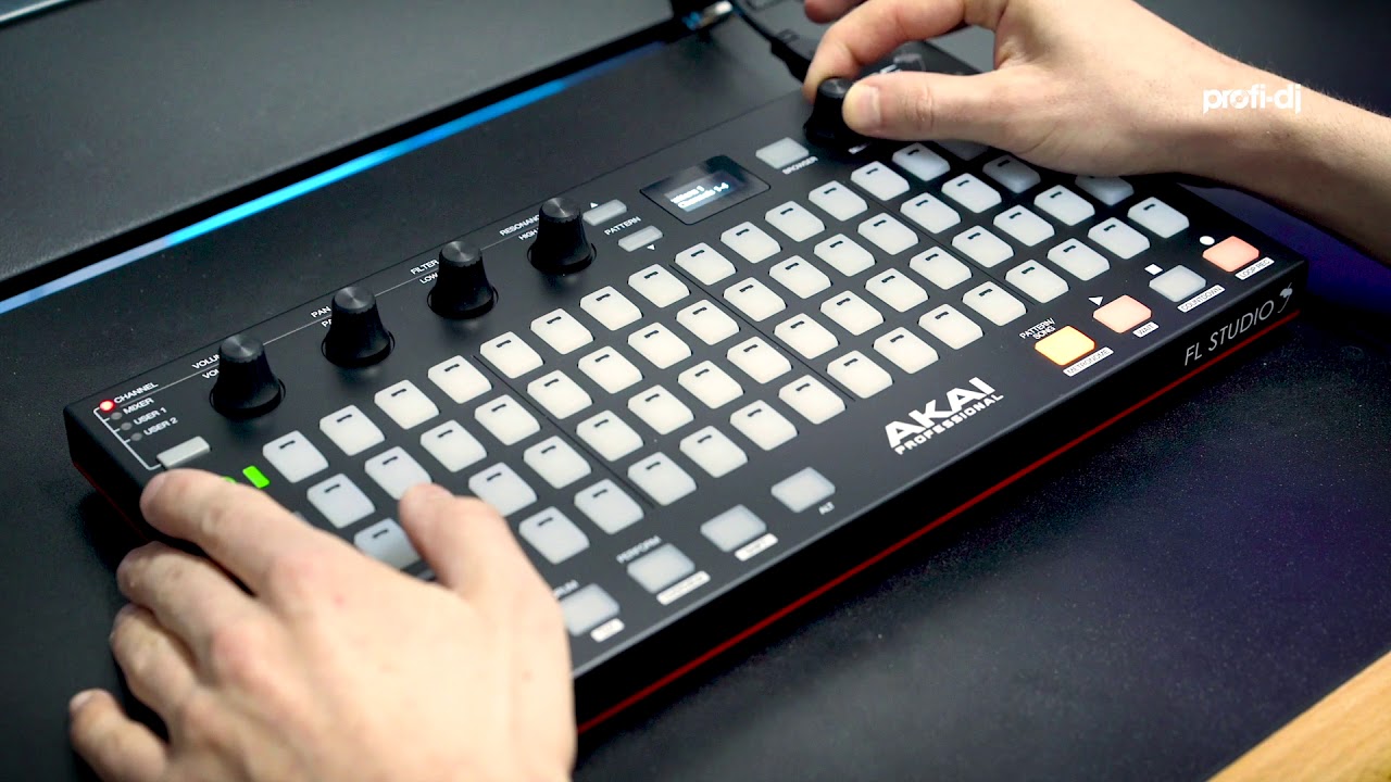 Akai Fire - Recenze od Thomase Coastlina