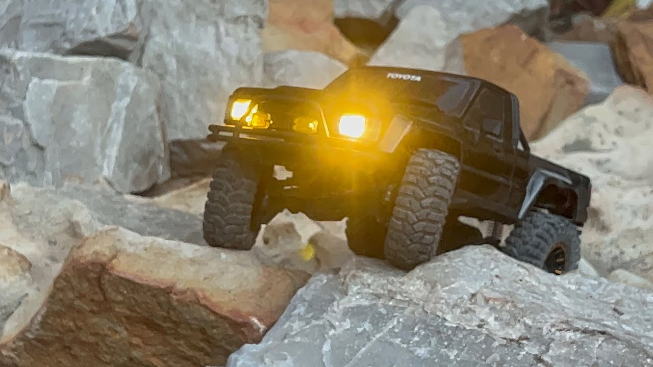 HPI VENTURE 18 1985 Toyota Unbox & Test with weighted wheels, Instantly became my Favourite 1/18 RC