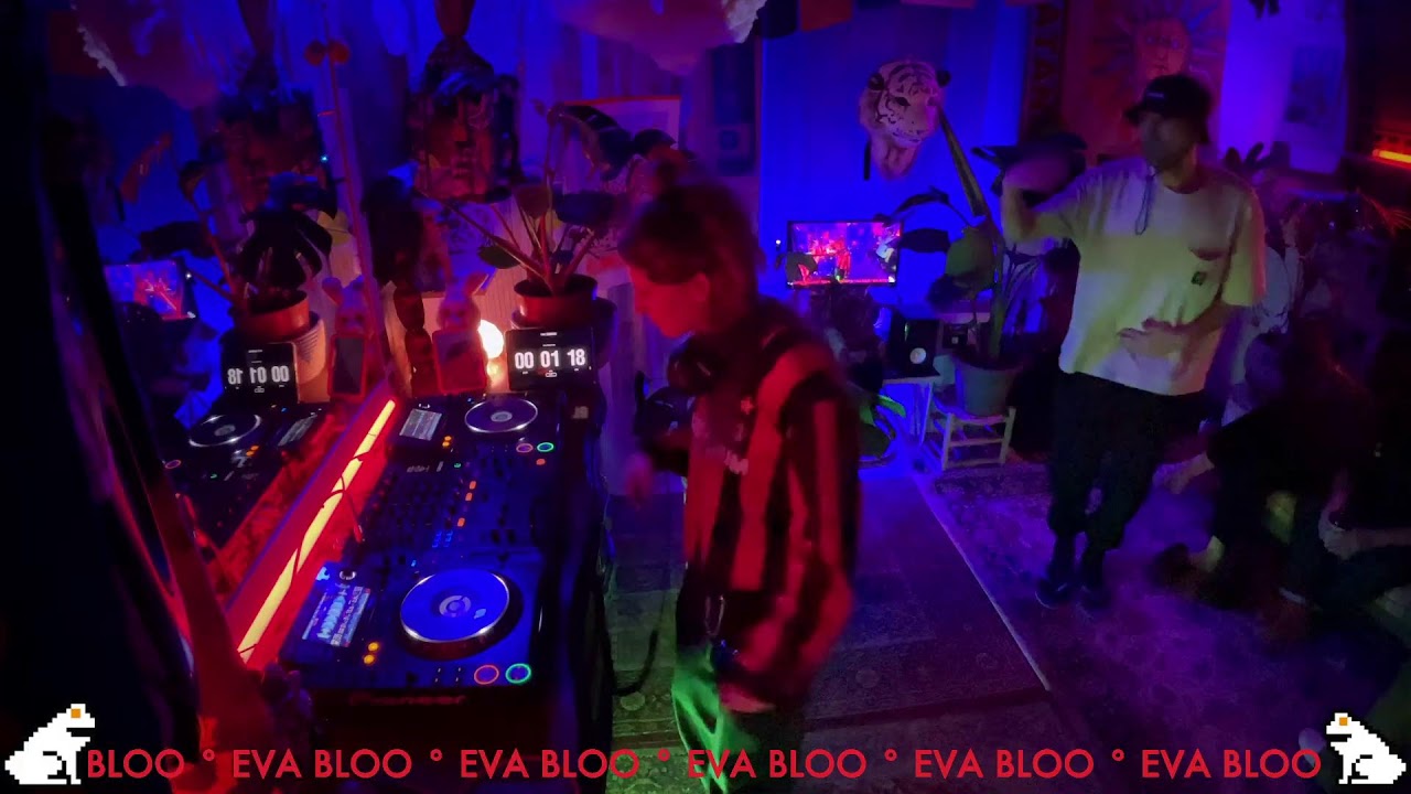 Stanza Club | EVA BLOO [ 05  APR 2024 ]