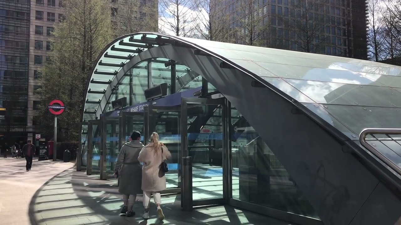 A Private Underground Line? The Waterloo and Greenwich Railway