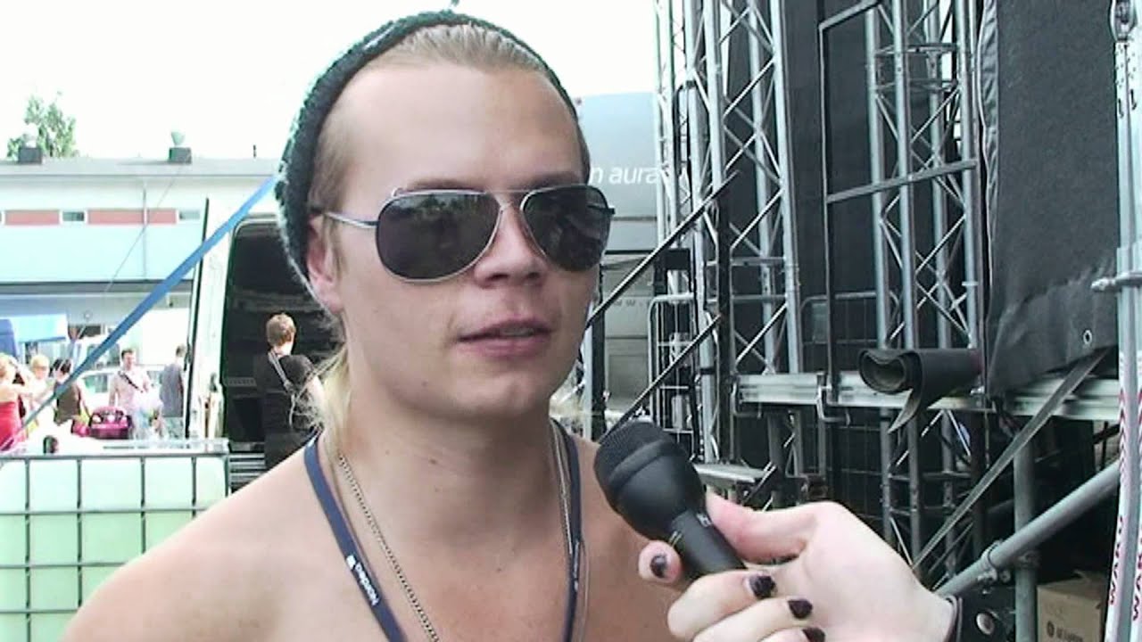 Chaos Tube: Lovex -yhtyeen Theon haastattelussa @ Räikkärock 2011