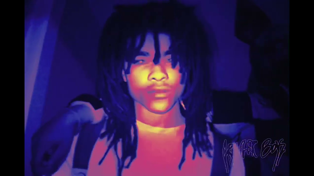HappyDranker - Crazy How It Started (Visualizer)