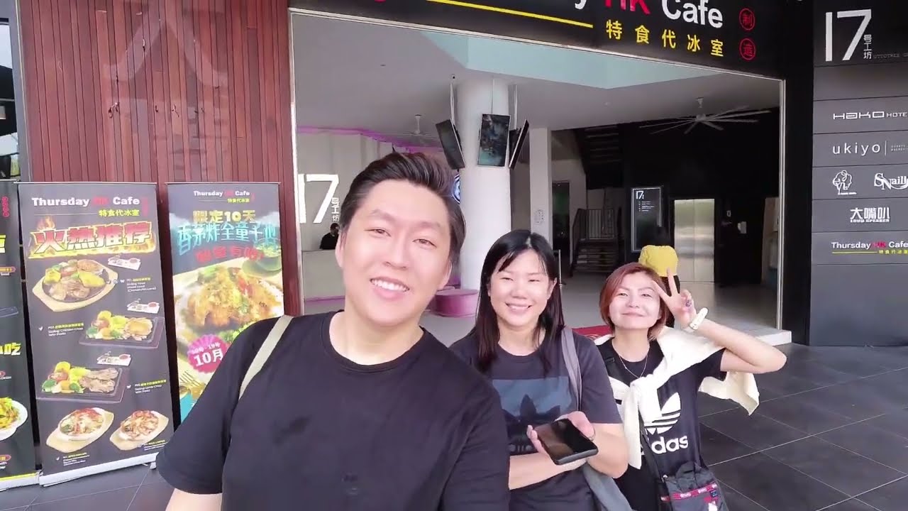 A visit to Shi-Ba Cafe at Mount Austin, all the way from Singapore!
