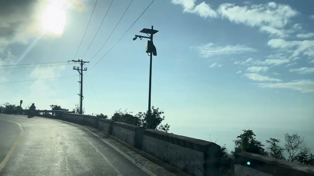 ĐÈO HẢI VÂN LÚC BÌNH MÌNH !