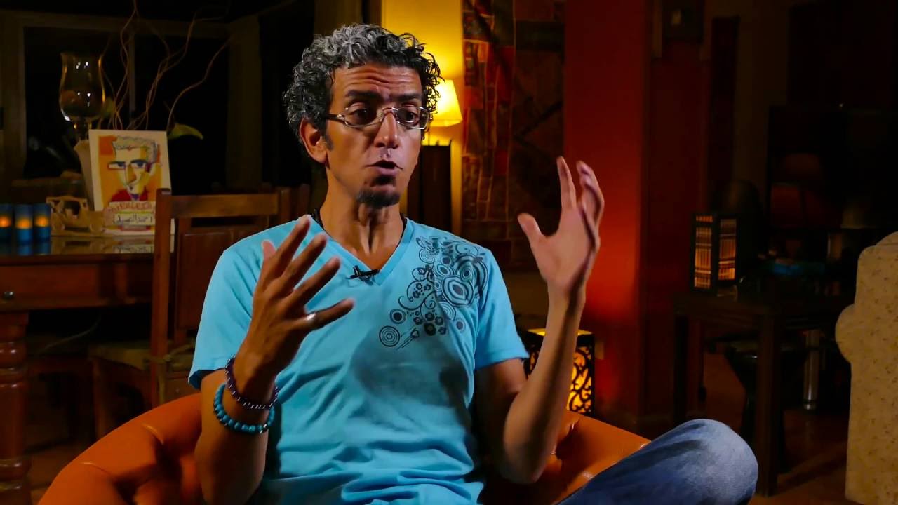 تلفزيون عسيلي 15 | ماتكونش انت، كون انت!