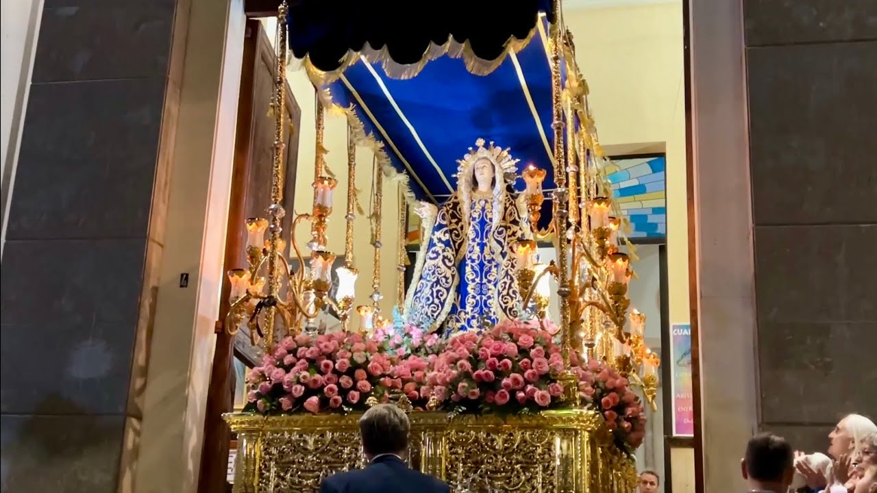 El cortejo de la Virgen de los Dolores, patrona de Águilas, sale en procesión - Viernes de Dolores