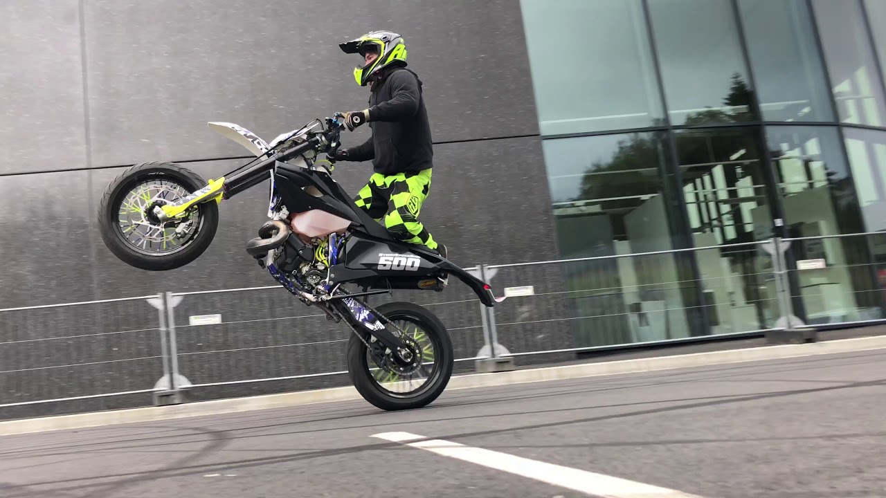 BRC 500 2stroke wheelies and scrapes feat Scorpox