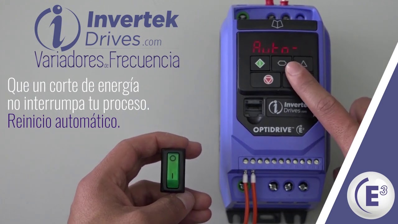 Como configurar el reinicio automático de un variador de velocidad marca Invertek