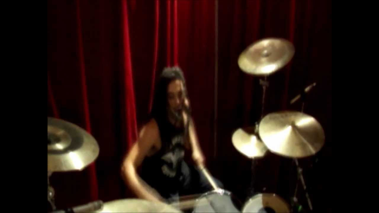 D-Mente - &Oacute;yeme (en vivo)