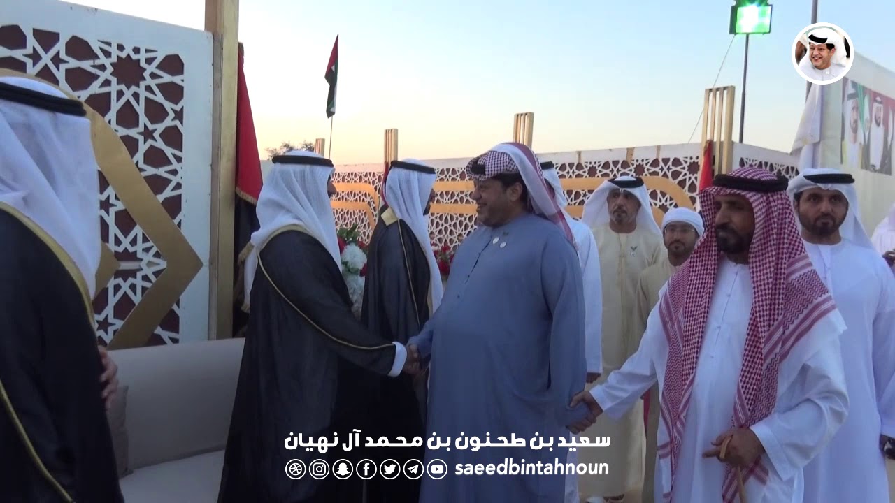 عيسى بن زايد وسعيد بن طحنون يحضرون العرس الجماعي الأول لبني كتب