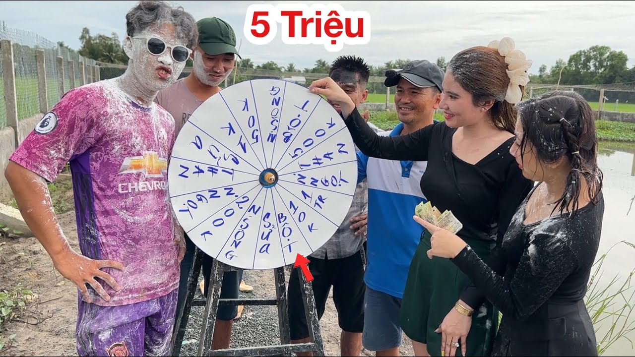 Thử Thách Quay Nhân Phẩm Nhận Tiền Khủng Nhưng Sao Hình Phạt Nó Lạ Lắm | Ly Ngô Vlog
