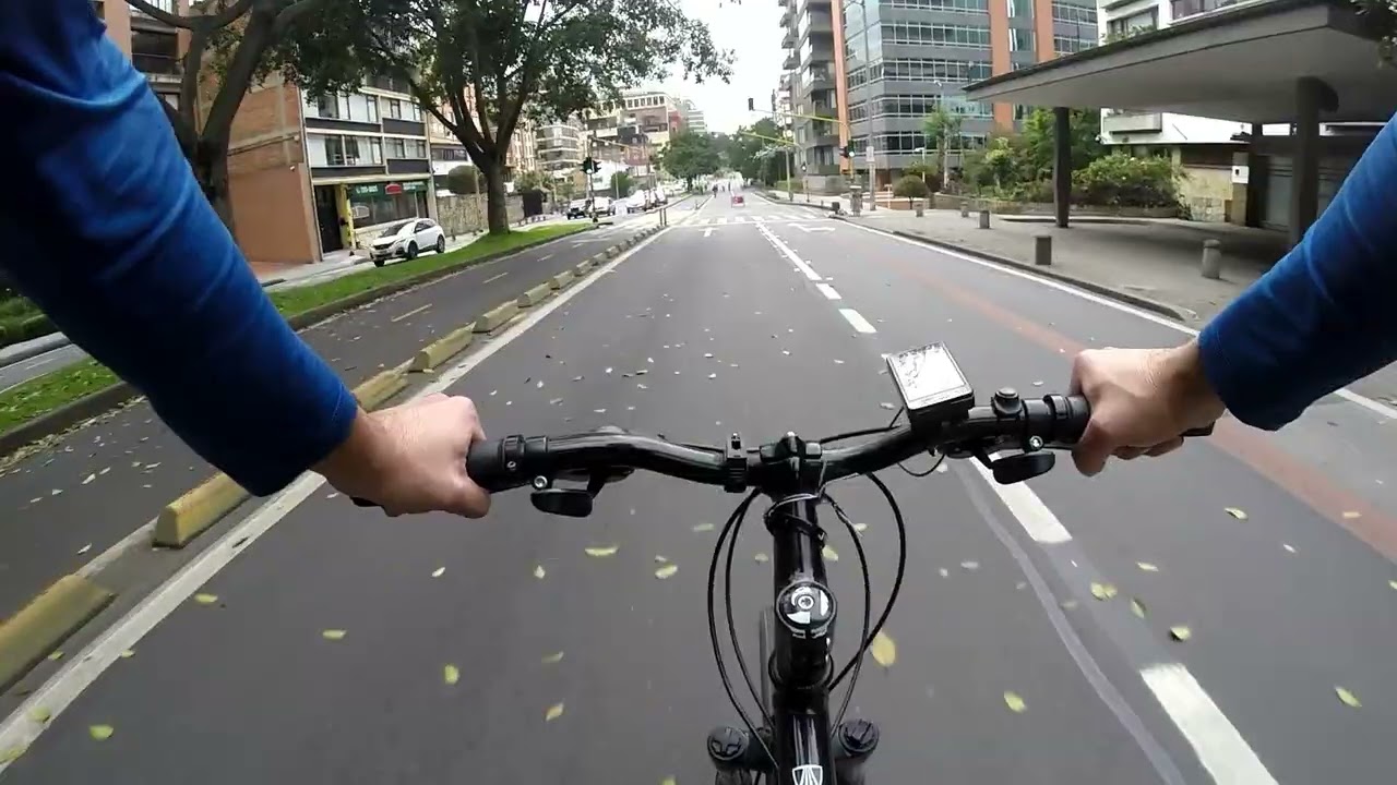 Domingo de Ciclovia en la capital, Bogotá, DC at 8,300ft.