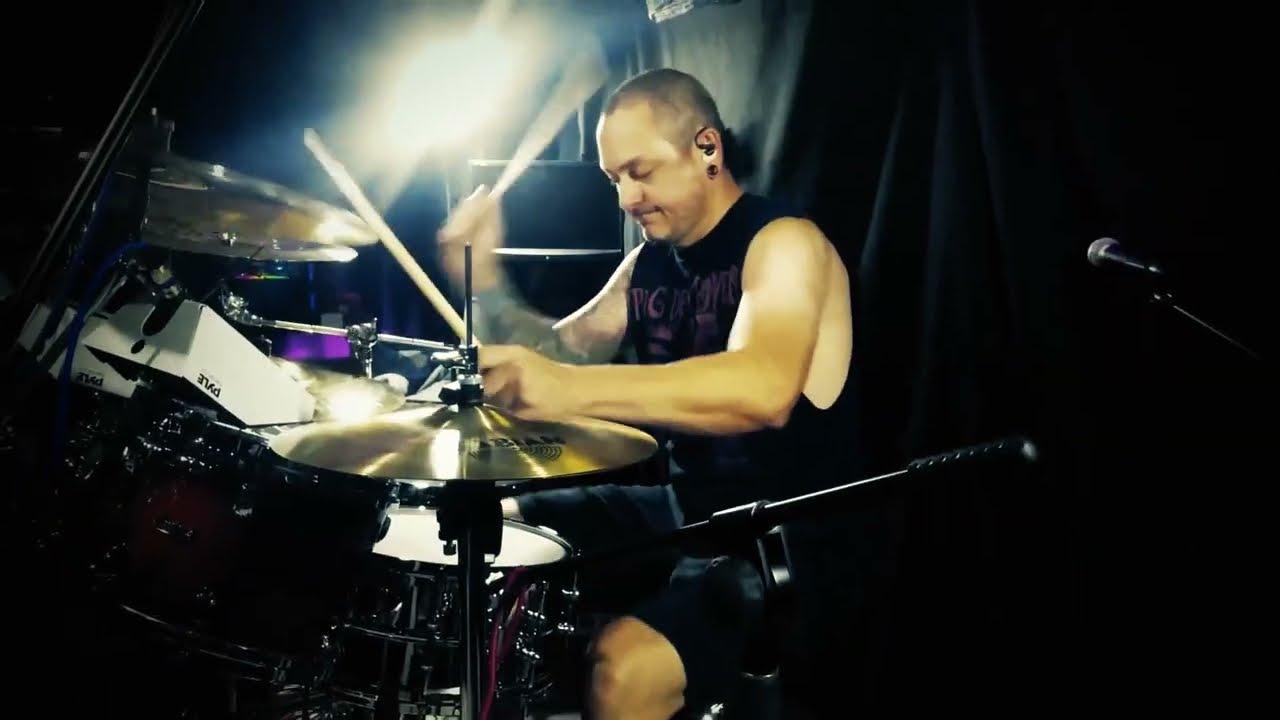Chadhel - Coldcases [OFFICIAL MUSIC VIDEO] (2023 - Grindcore)