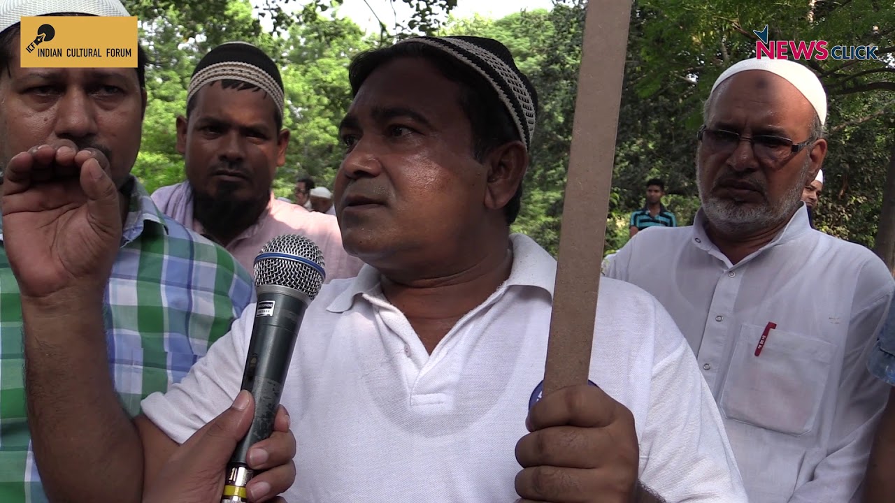 Thousands Gather to Protest Deportation of Rohingya Refugees