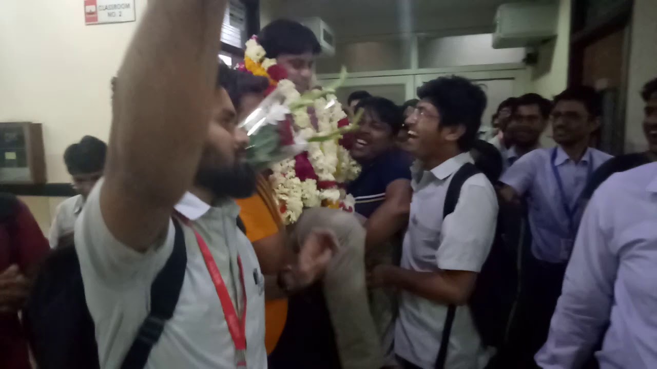 PMP SIR  best teacher last class student's love nd respect MAZA-D