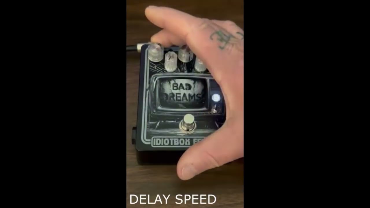 IdiotBox Effects Bad Dreams Noisebox Synth Demo