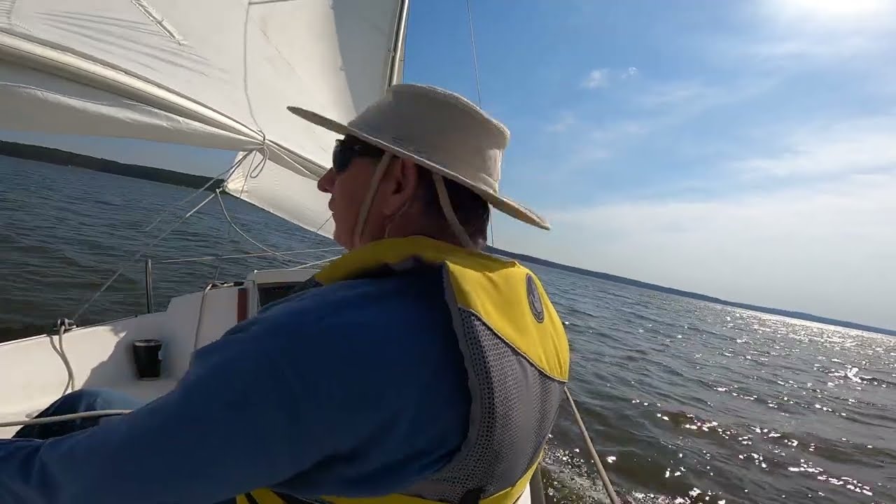 Sailing my Com-Pac 16 in 26 knots of wind