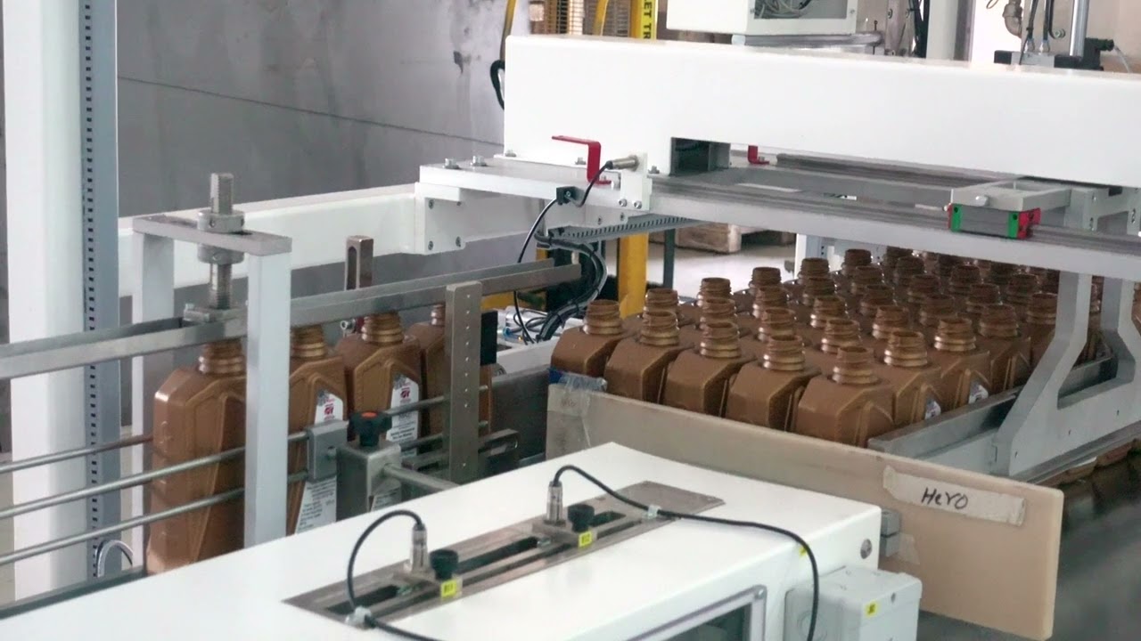 Container & Bottle Bagging Machine CBM-9060 by Technoshell, India