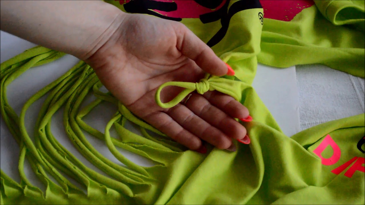 Jak przerobić zumbową koszulkę?/ How to cut ZUMBA T-Shirt :)