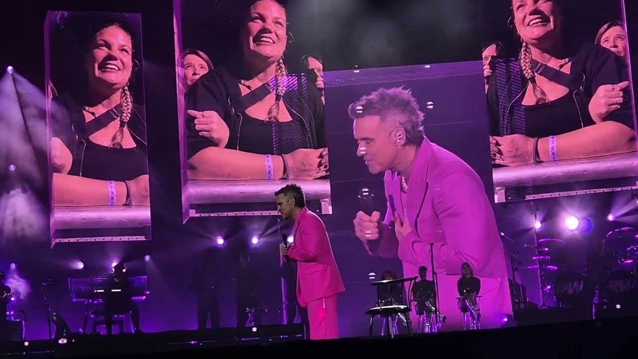 Robbie Williams: She's The One [für Sarah] | Live in Berlin, Waldbühne, 22.7.2025 (Brit Pop - Tour)