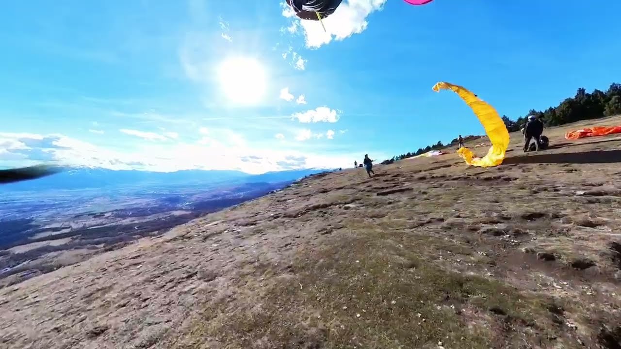 Petit vol mi-mars 2023 , cols des mauroux , Targassonne ; voile ozone alpina  4