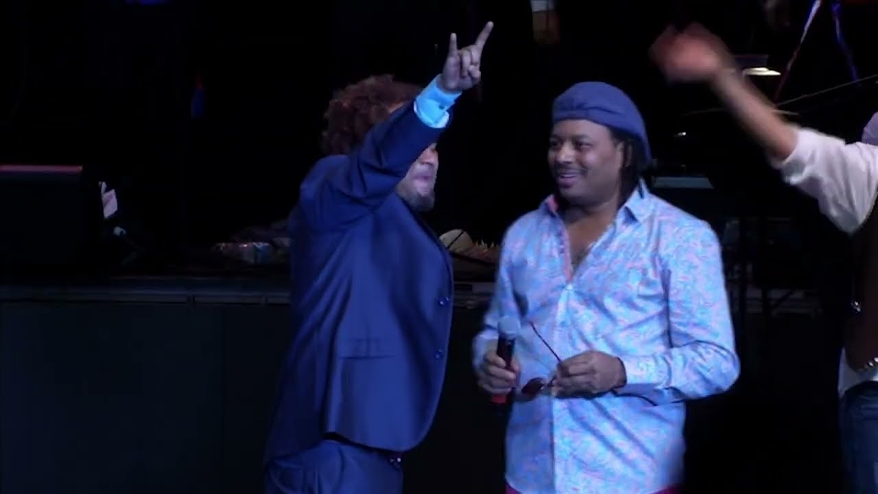 Merenglass - Spanish Girl, El Hoyo (Live) ft Amarfis y La Banda De Atakke