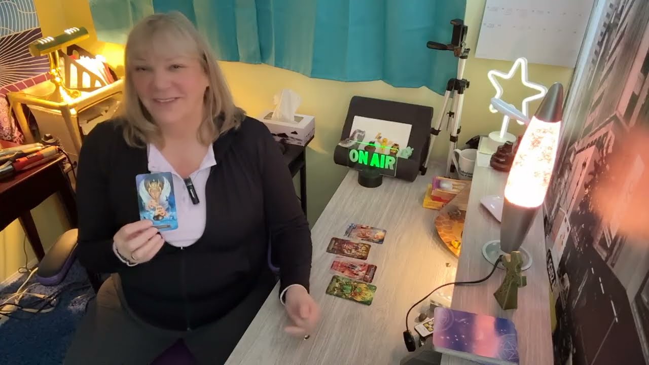 ВОДОЛЕЙ ♒️ НЕОБХОДИМОСТЬ ВЫНЕСТИ СУЖДЕНИЕ! Еженедельное обновление на 9-15 февраля 2026 года.