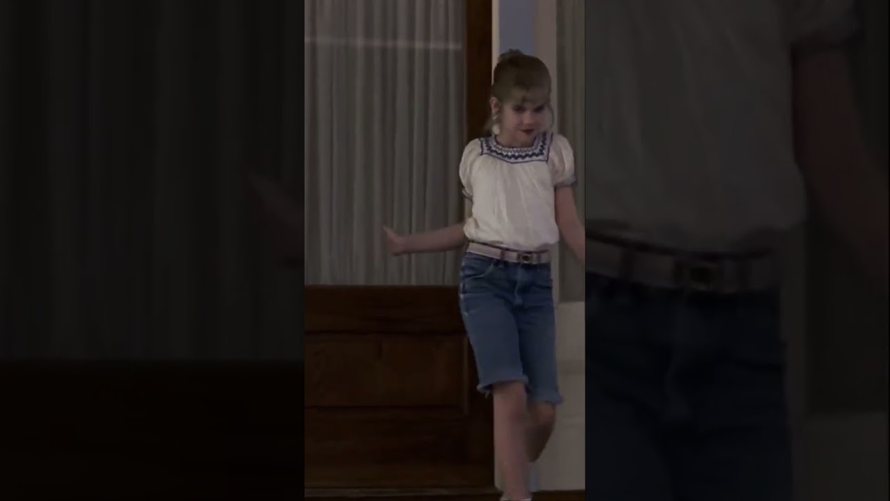 Act&uacute;a normal, por ahi viene tu crush #MiChica #filmin  #AnnaChlumsky #mygirl