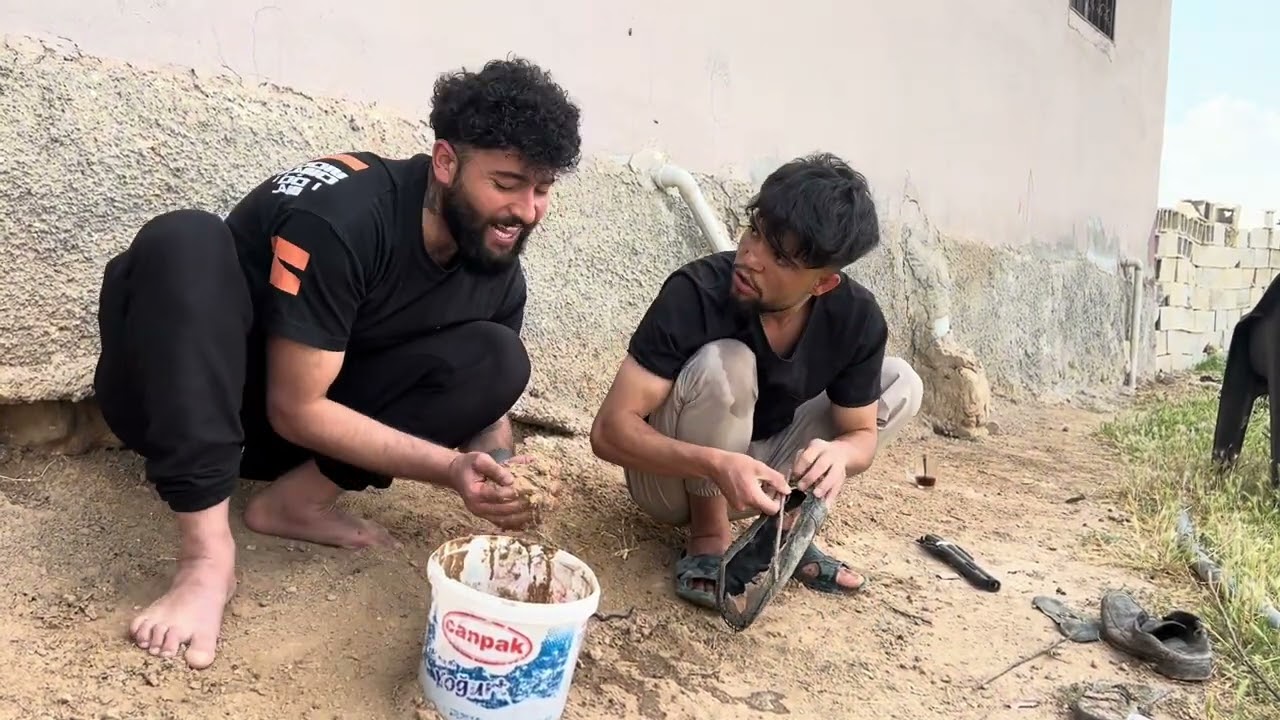 صاحبك الكفو لما يفكر يساعدك😂😅خليل وعلاء