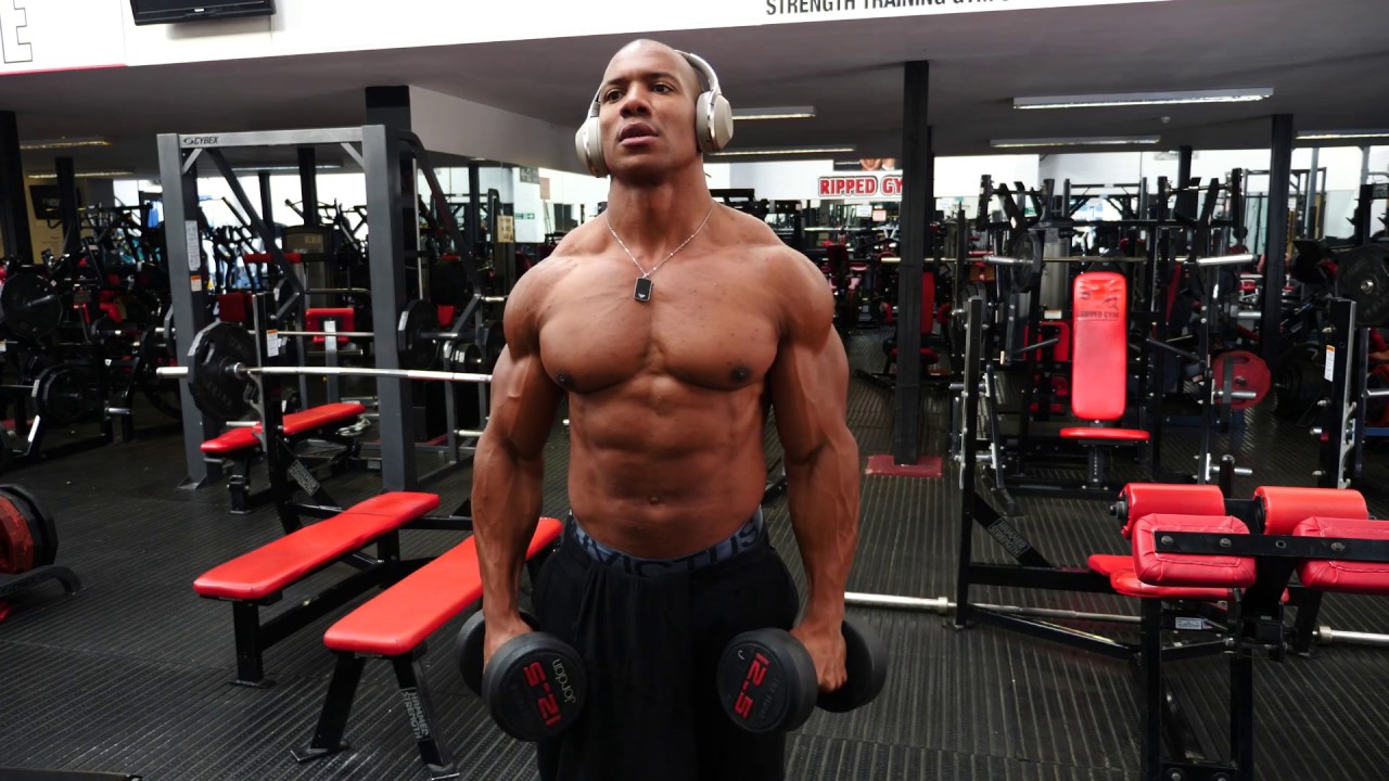 Roger Snipes - Basic guide to building amazing shoulders