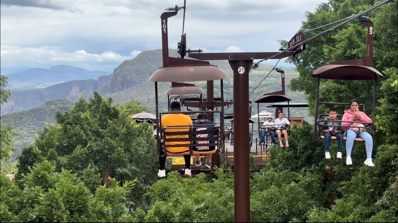 Disfrutando las bellezas del Zoológico De Guadalajara