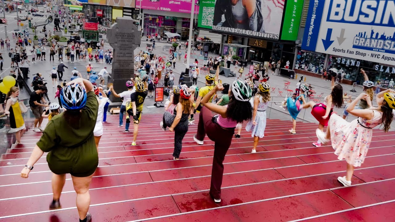 Cycling Themed Flashmob Times Square