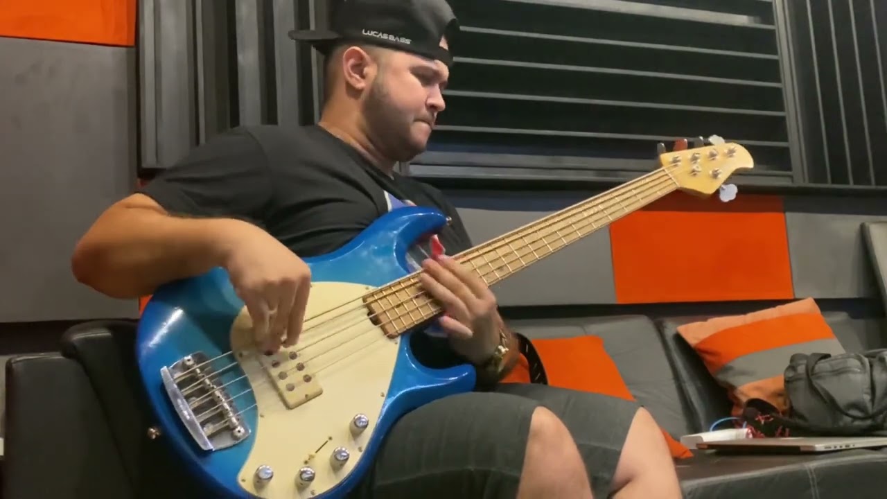 CACHORRÃO BANDIDO | FORRÓ NO MUSICMAN STINGRAY | @olucasbass | LipeLucena