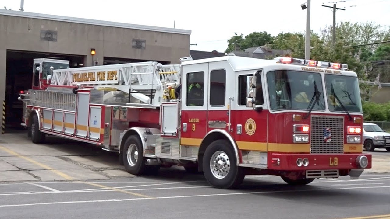PFD Ladder 8 & Engine 19 Responding