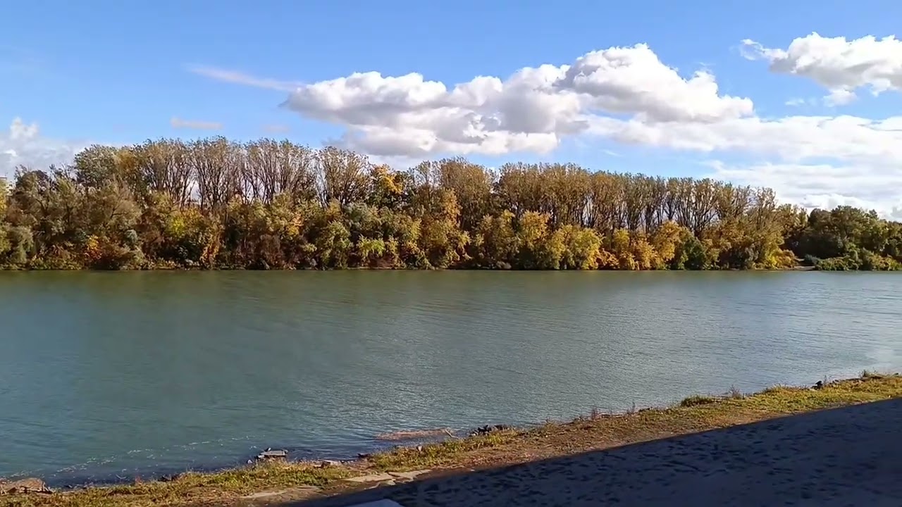 Szeged, Tiszapart, Belv&aacute;rosi h&iacute;d. 23.10.2025. #szeged #szeged 