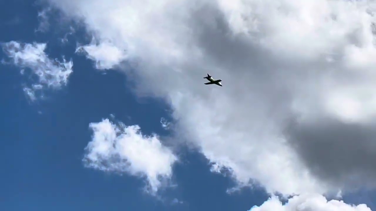 SUPER DAVE FLIES HIS ALL NEW 2023 ELITE AEROSPORT BDX XS TURBINE JET. FROM EA PABLO