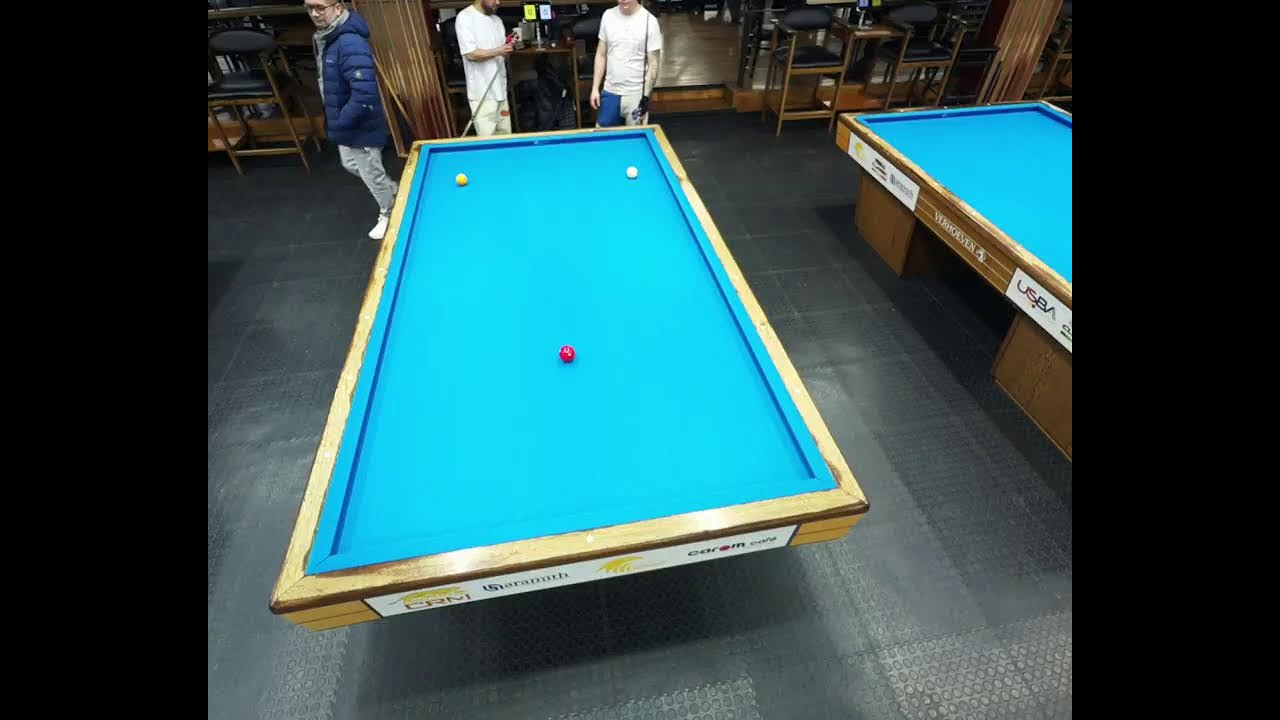 Carom Cafe Table 08 Live Stream